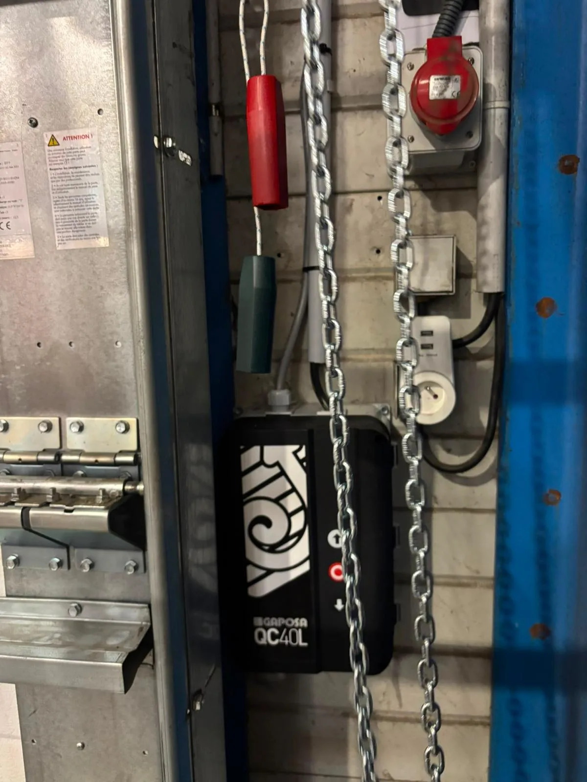 Motorisation de rideau métallique à Marseille 5