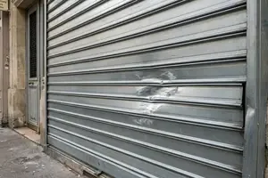 Réparation de rideau métallique à Marseille 5